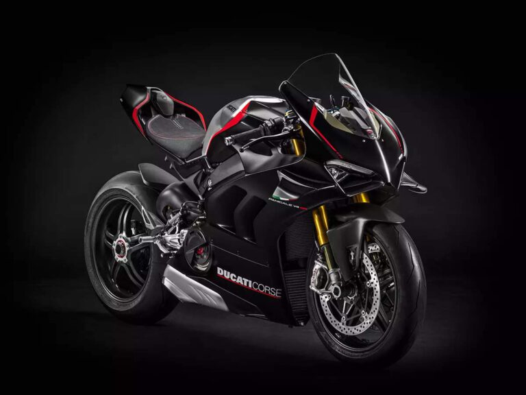 Ducati Panigale V4: One of the Fastest Racing Bike